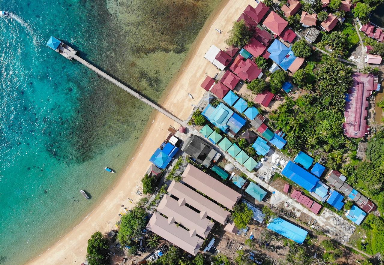 Kampung Genting Aman Tioman Beach Resort מראה חיצוני תמונה