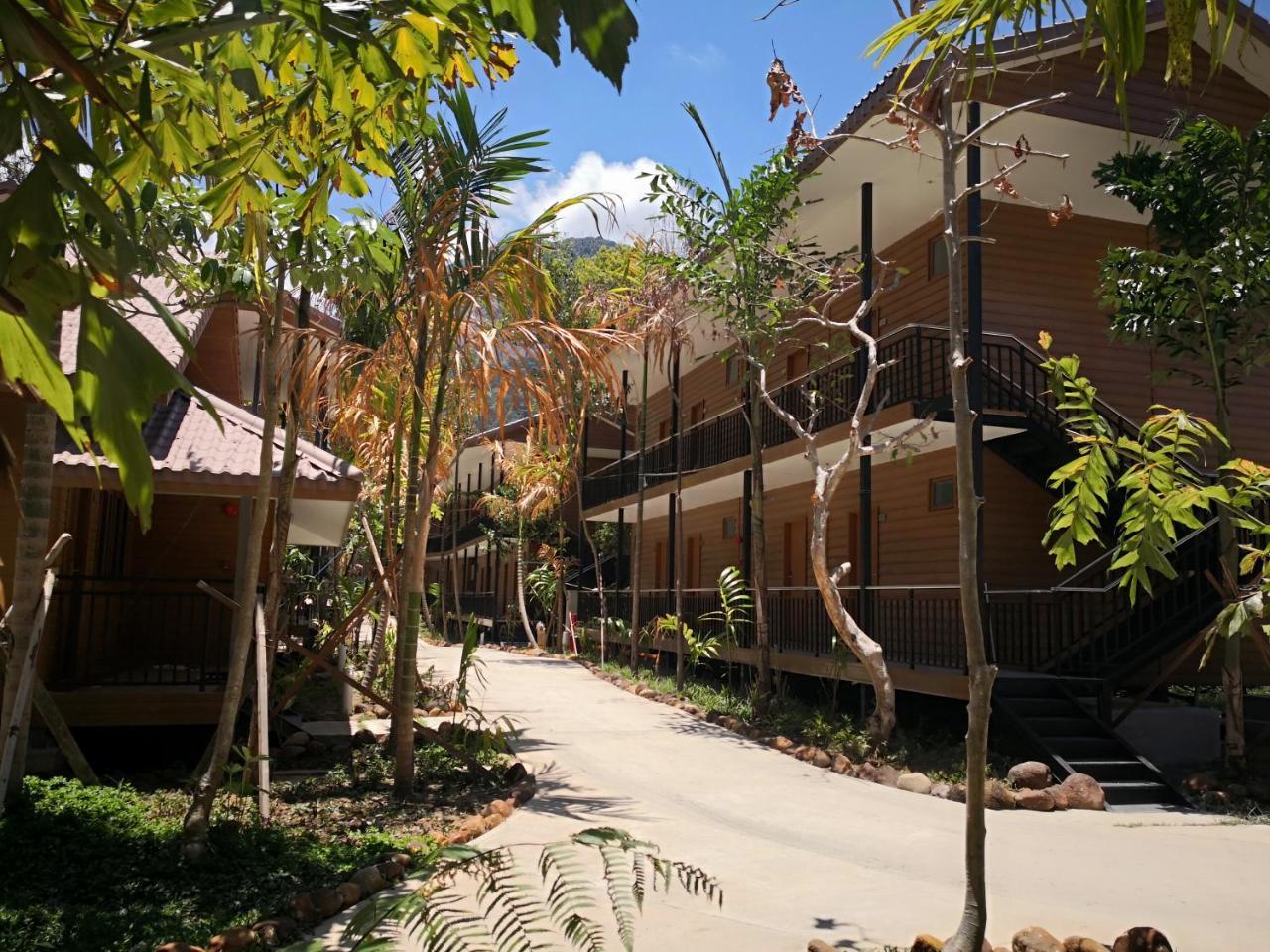 Kampung Genting Aman Tioman Beach Resort מראה חיצוני תמונה